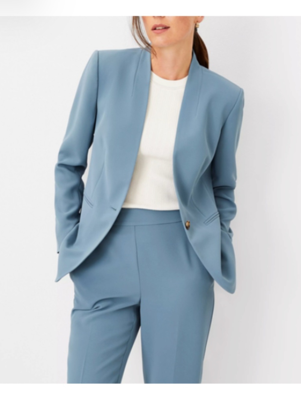 Ann Taylor $198 Women's The Petite Long Cutaway Blazer in Fluid Crepe size 8P